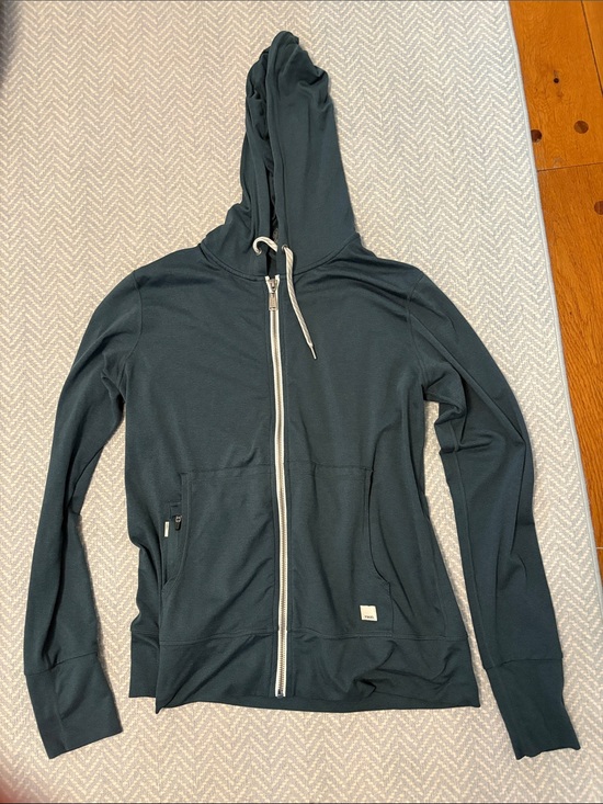 Vuori Tops - Vuori Women's Halo Zip Hoodie in Dark Teal